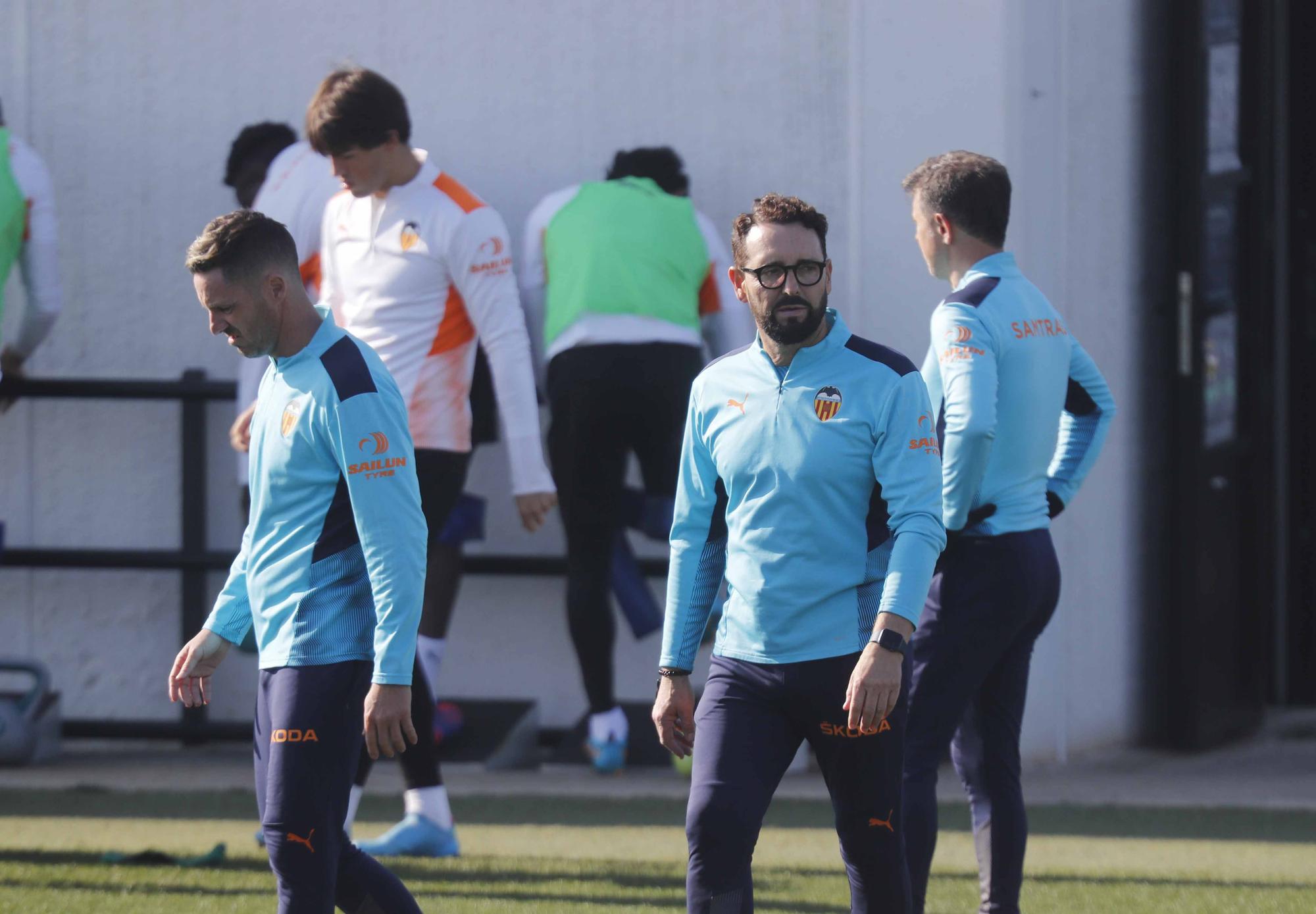 El Valencia se entrena por última vez  antes de la semifinal de Copa del Rey