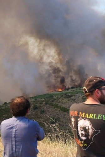 Un incendio arrasa parte de los Arribes en Villalcampo