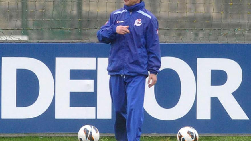 Primer entreno de Fernando Vázquez en Abegondo