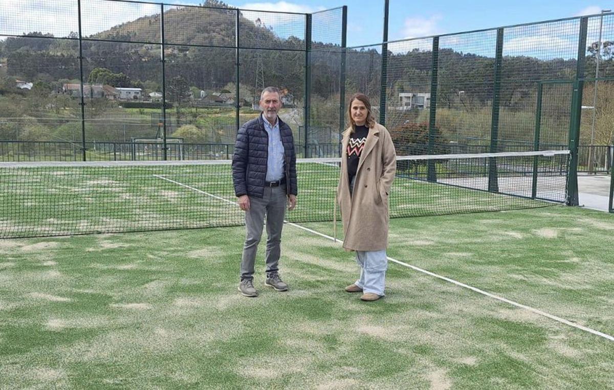 La pista municipal de pádel de Barro