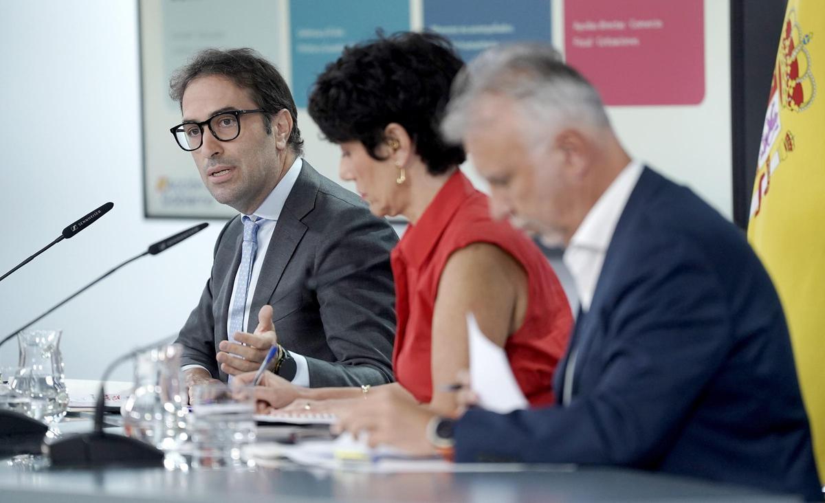 Elma Saiz, Carlos Cuerpo y Ángel Víctor Torres han participado en la rueda de prensa posterior al Consejo de Ministros.