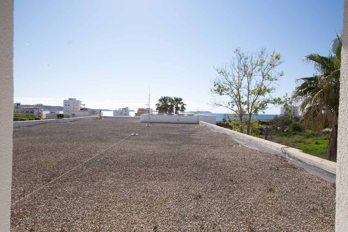 El colegio Cervantes generará energía solar para 70 casas y diez pymes de Ibiza