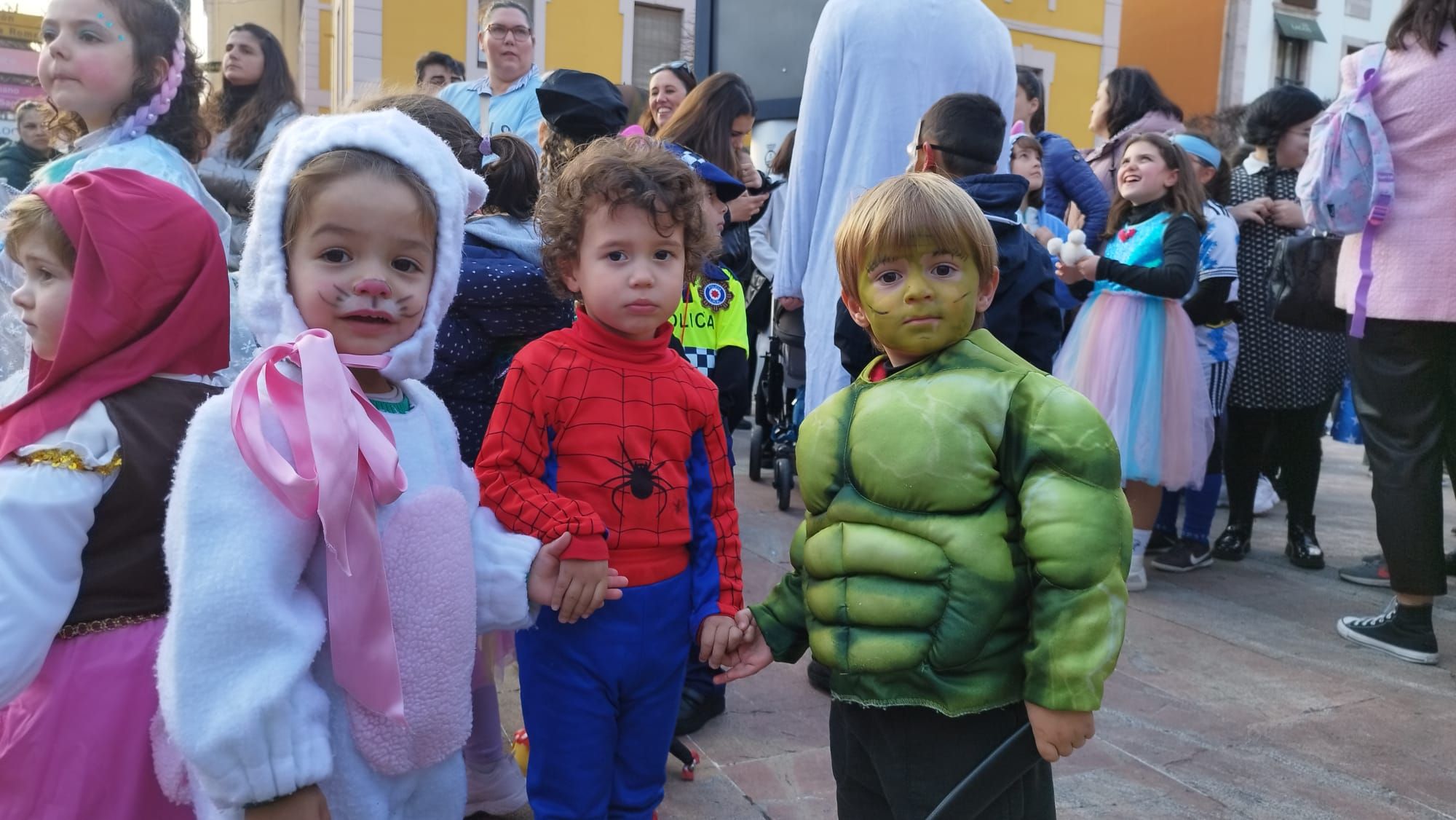 El Carnaval llega a los más pequeños de Cangas de Onís