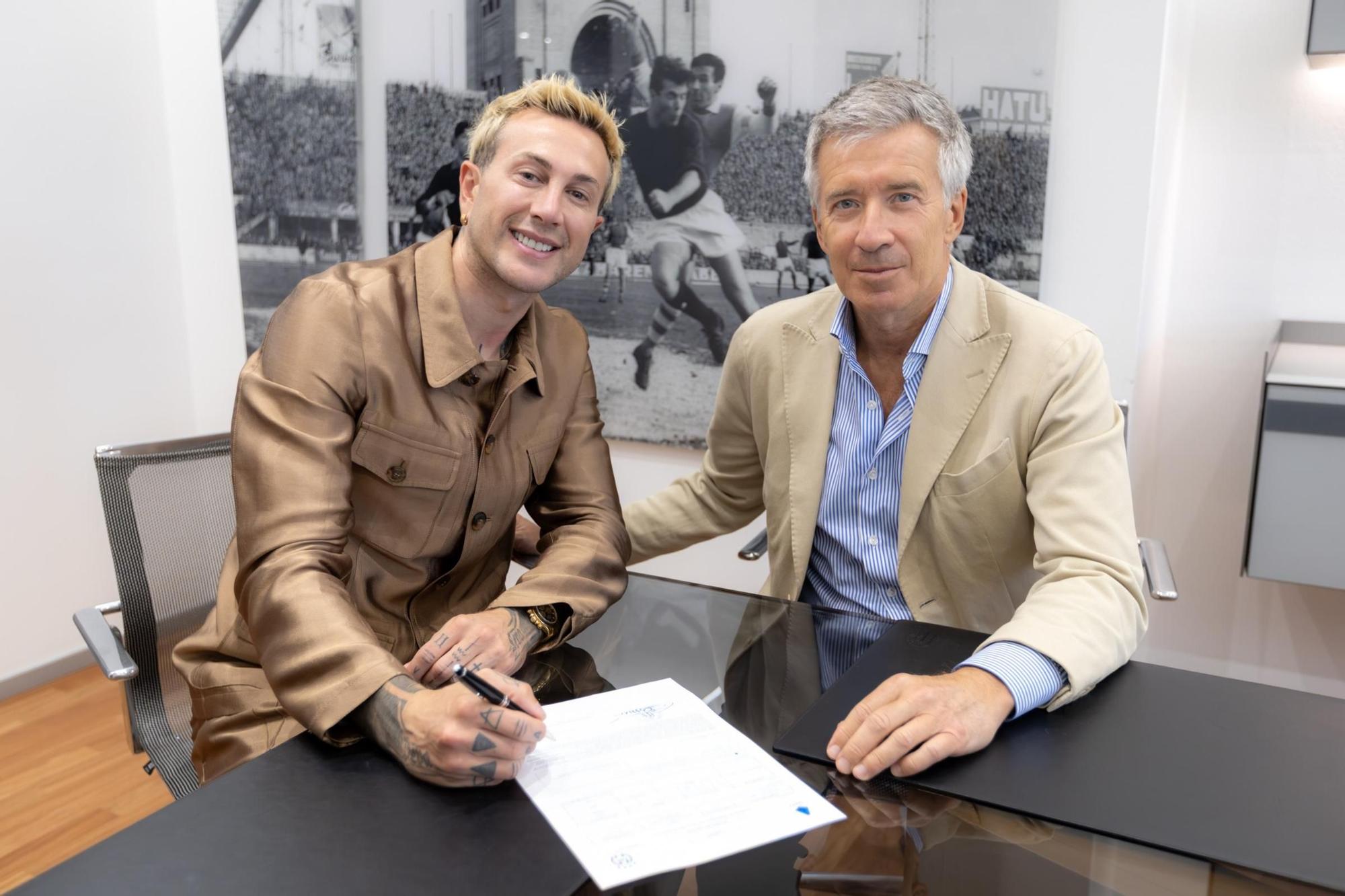 Bernardeschi firma con el Bolonia