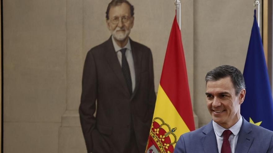 El PSOE lanza una OPA a los votantes de Podemos pero no descarta repetir la coalición