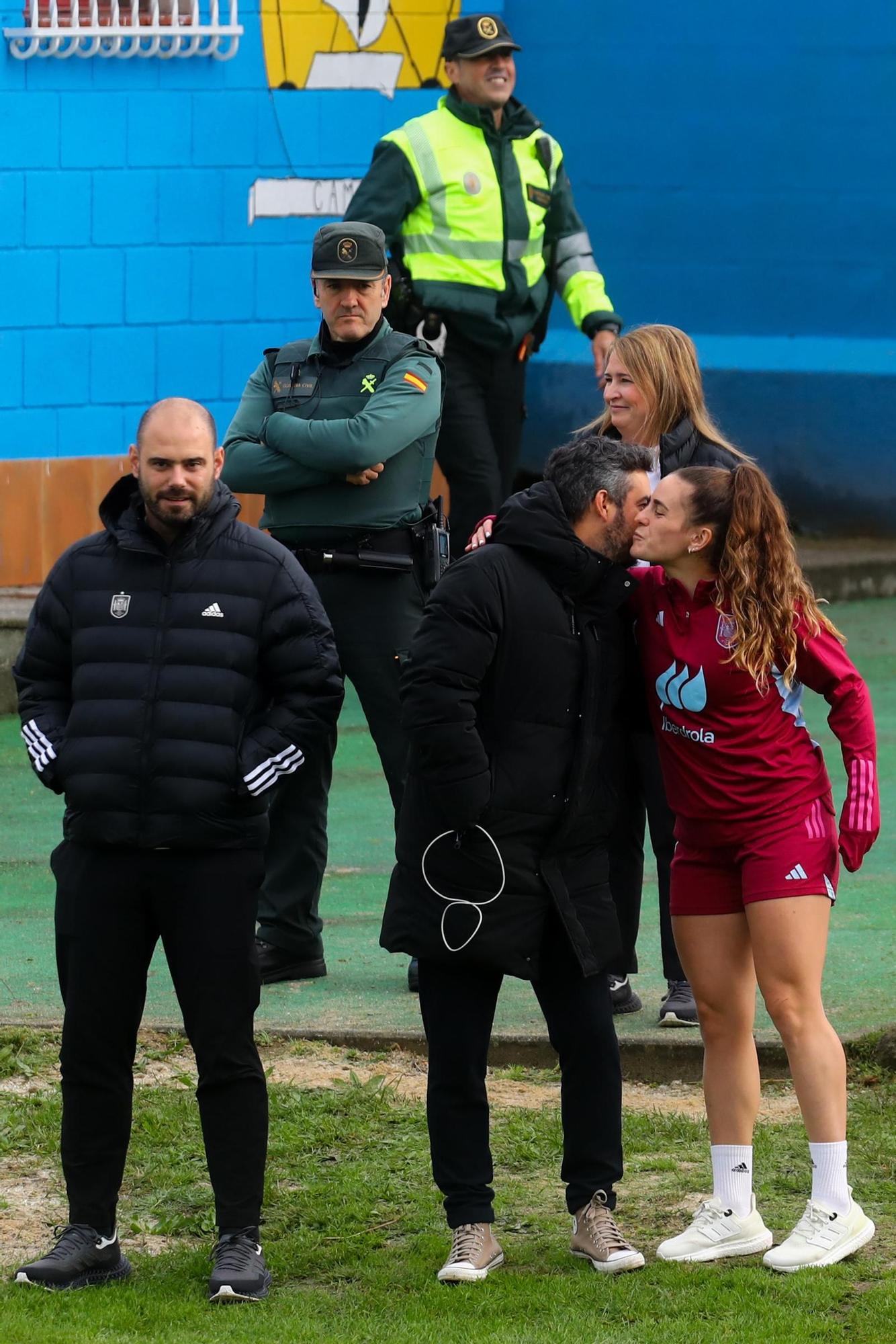 Galicia recibe a la selección femenina de fútbol