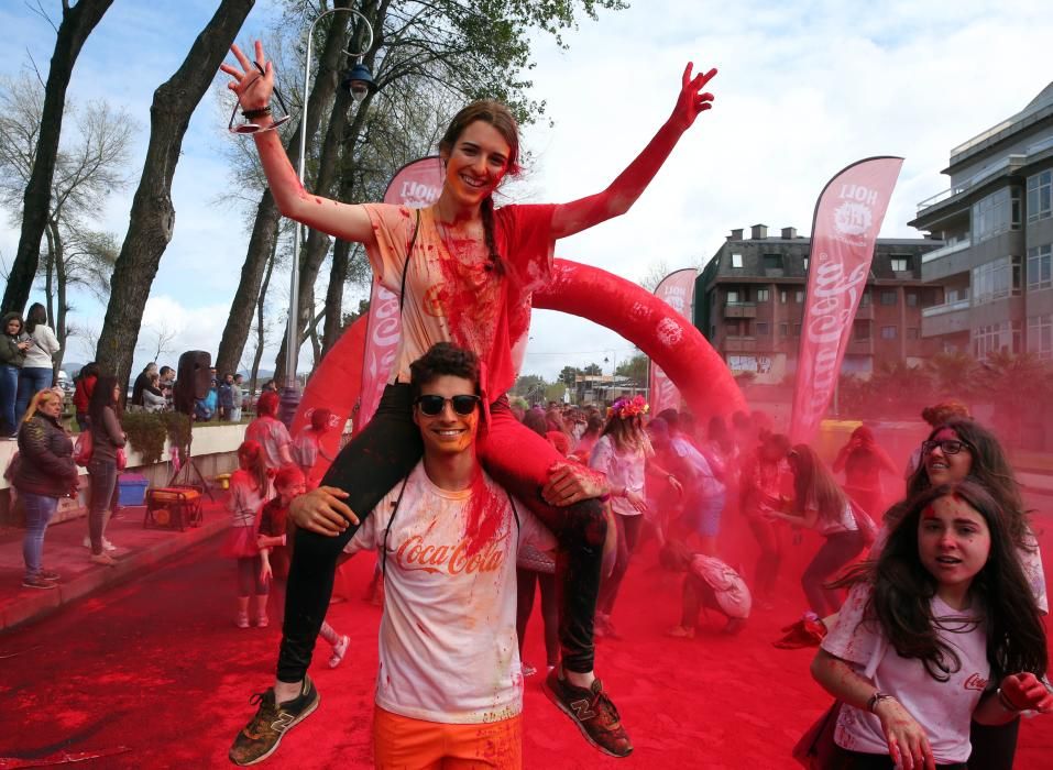 La Holi Life tiñe Vigo con toneladas de color.