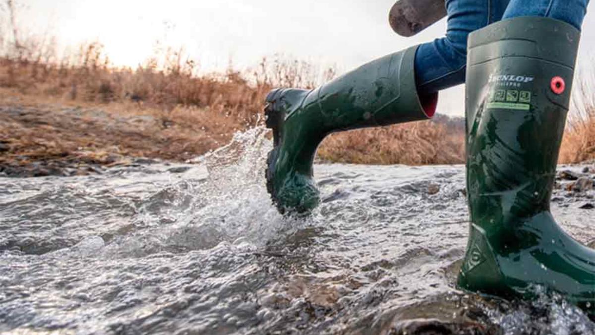 Las cinco botas de agua para combatir los efectos de la DANA con entrega en el mismo día