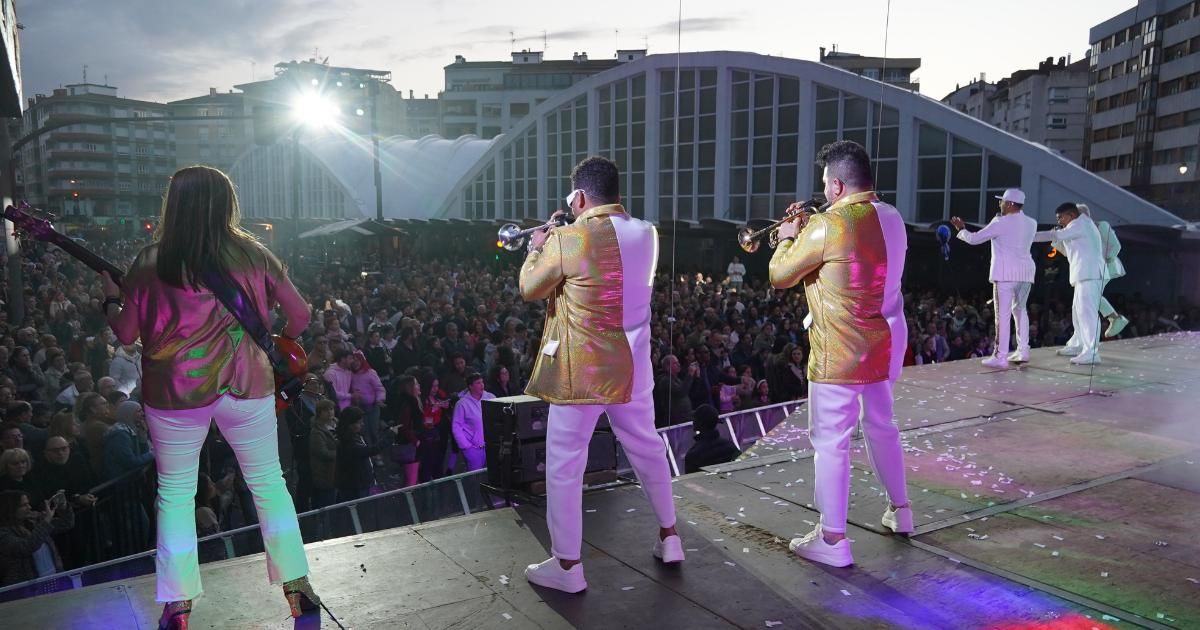 París de Noia, lleno total en la Pola