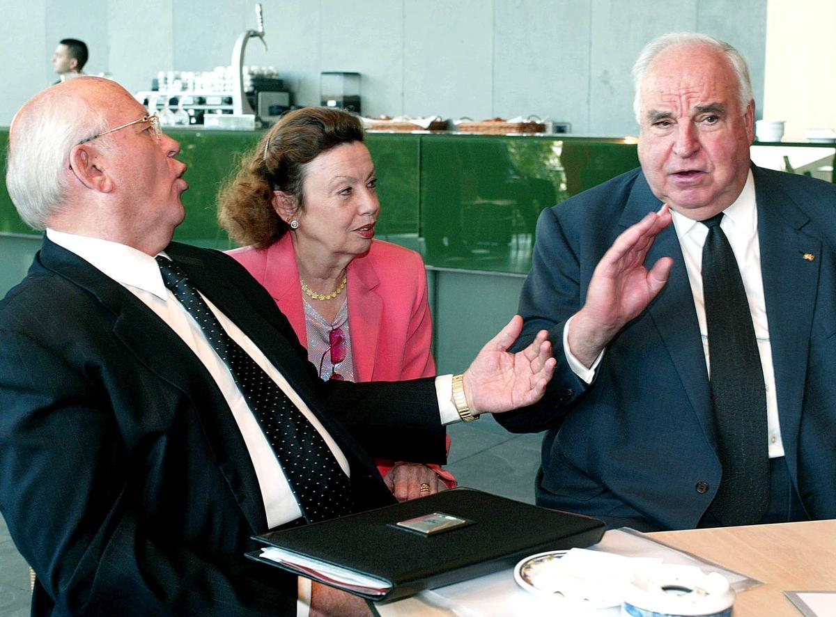 Gorbachov y Helmut Kohl.
