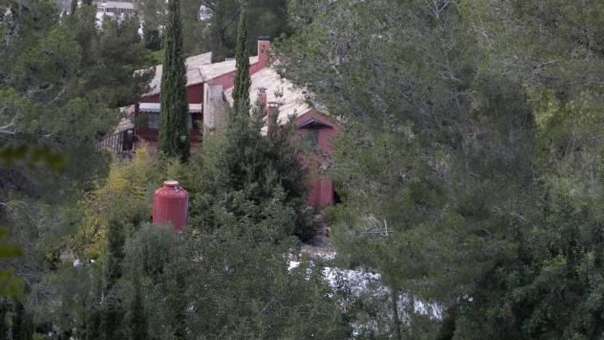 El complejo hotelero de Montsant, camuflado entre la vegetación en la Costa del Castell.