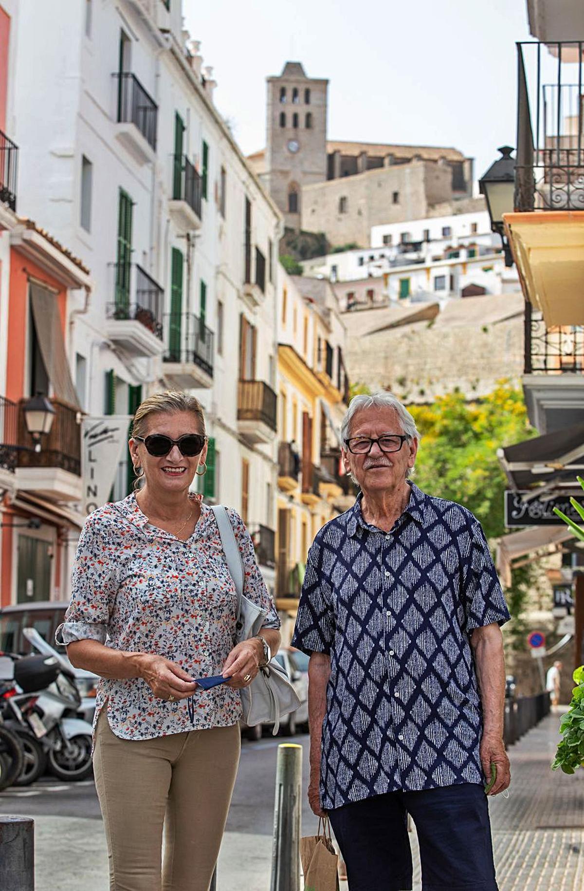 Hildegund Jenninger y Josep Vallribera, en la Marina.