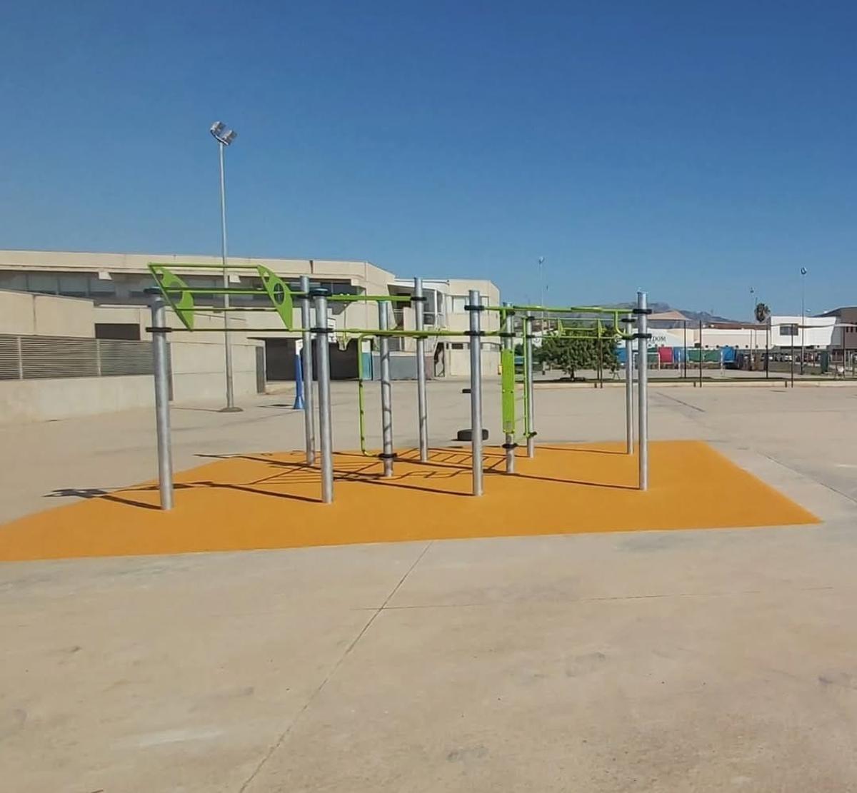 El patio del CEIP Nova Cabana.