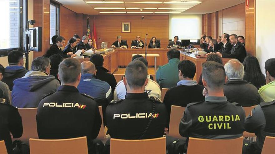 La red criminal que saqueó cuentas en Castellón devolverá 332.000 €