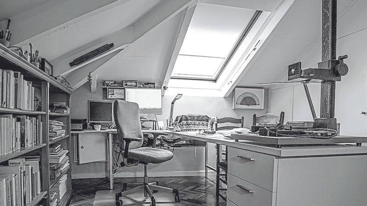 El estudio del autor.