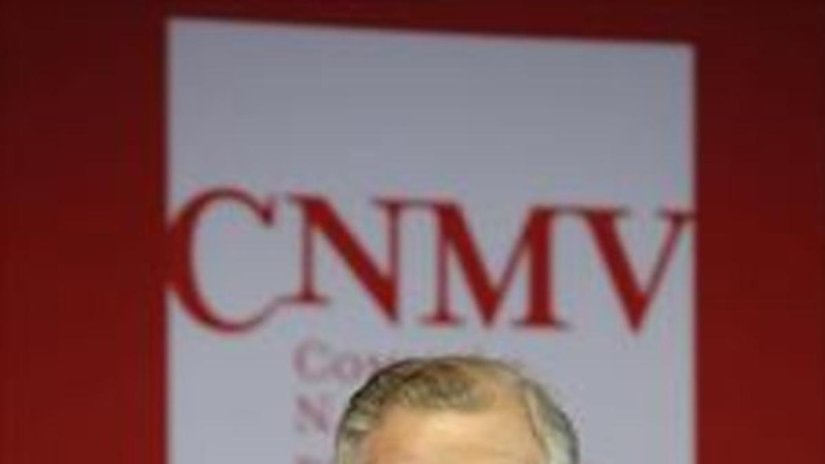 El presidente de la CNMV, Sebastián Albella, en una rueda de prensa.