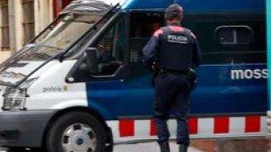 Mossos en un operatiu a Puigcerdà