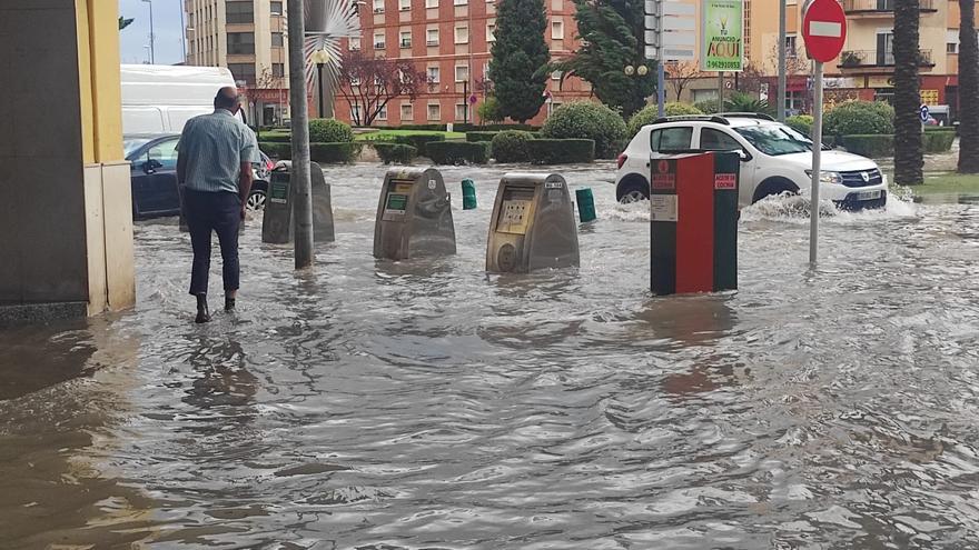 Lluvia, granizo y viento huracanado en Castellón