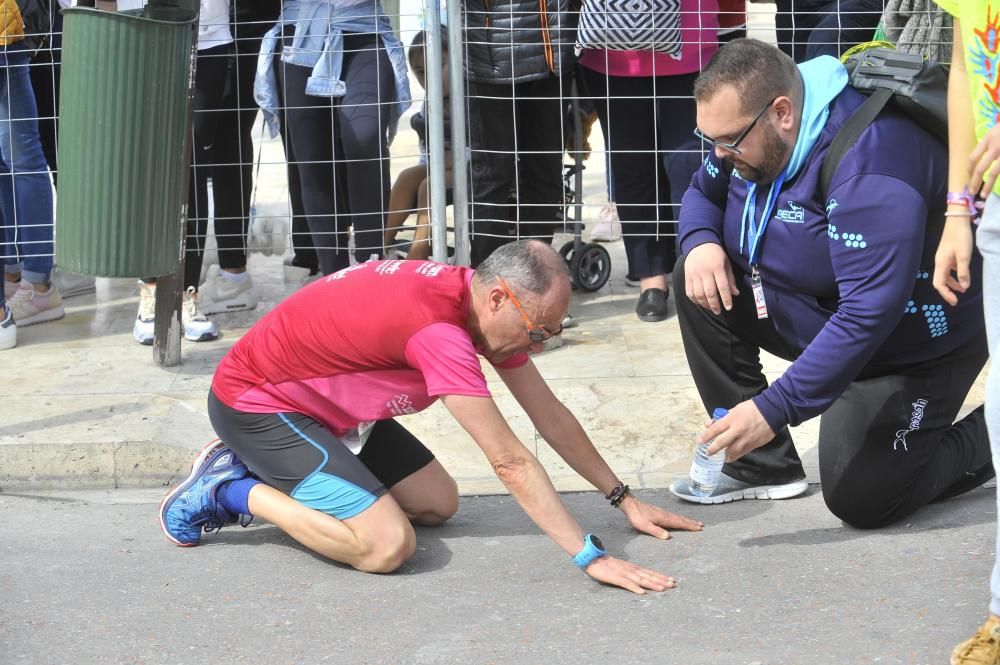 Las mejores imágenes de la Media Maratón de Elche