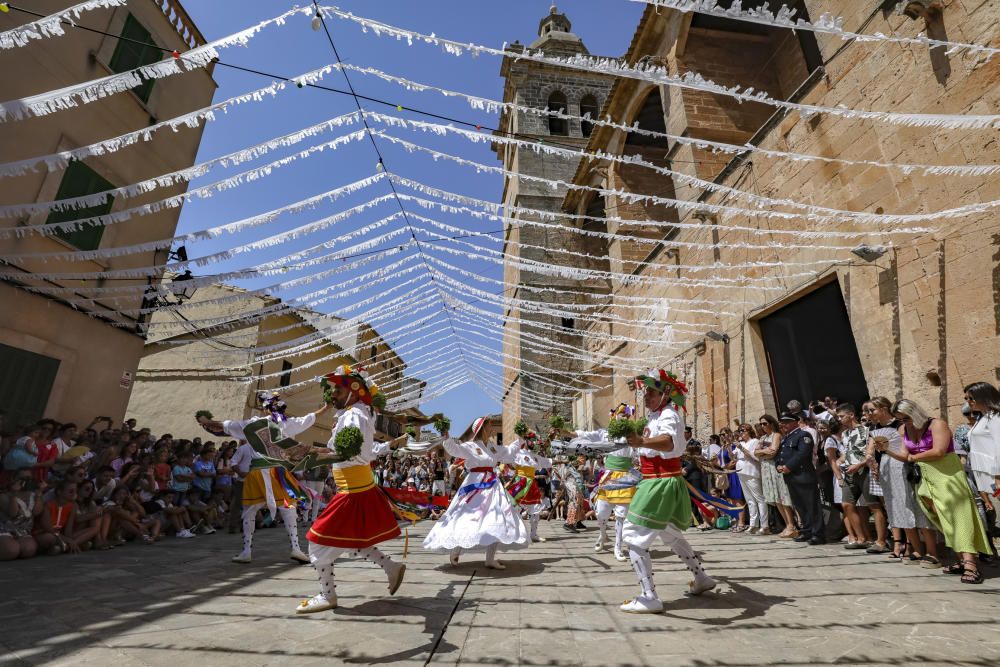 'Cossiers' con esencia del pueblo para loar al patrón