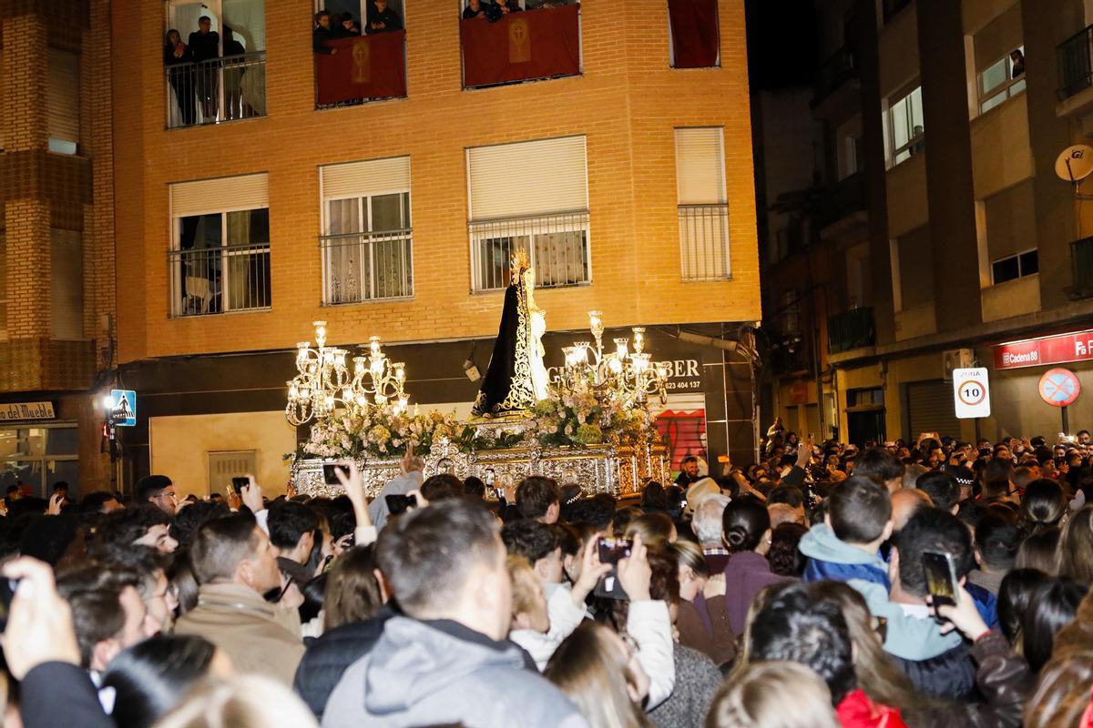 Las mejores imágenes de la noche del Paso Encarnado en Lorca.