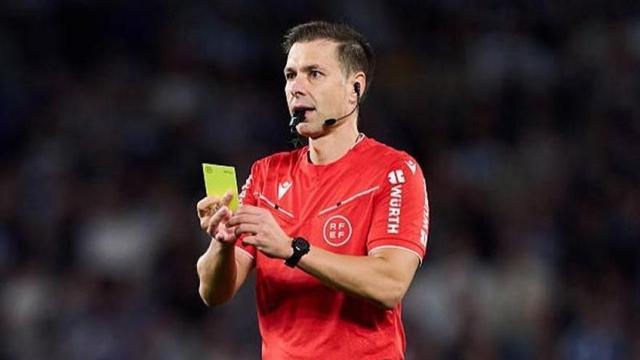 Cordero Vega será el encargado de arbitrar el Atlético de Madrid - Málaga.