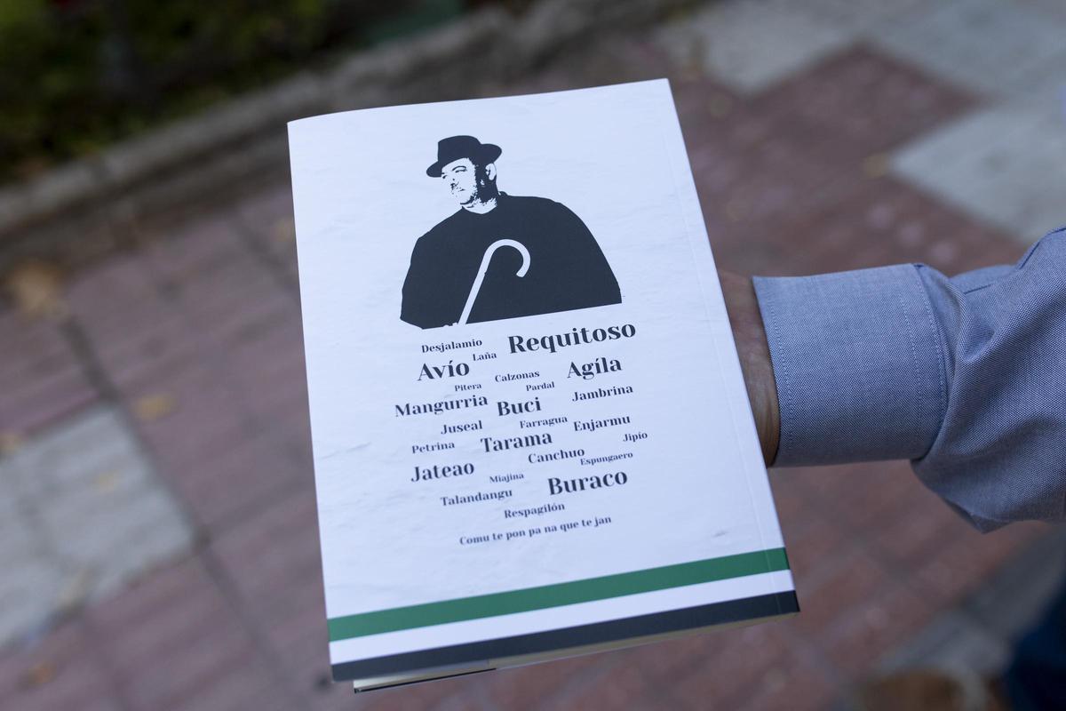 Parte de atrás del libro.