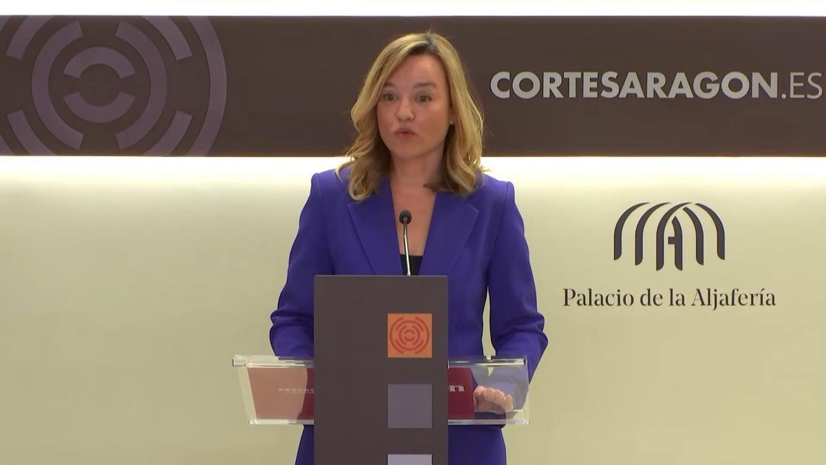 Pilar Alegría, líder del PSOE en Aragón y portavoz parlamentaria en las Cortes, durante una rueda de prensa.