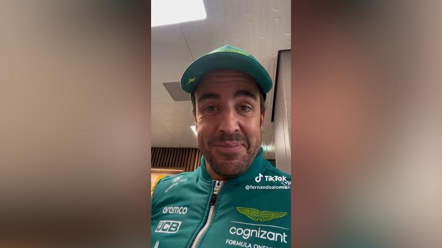 Fernando Alonso canta por Taylor Swift