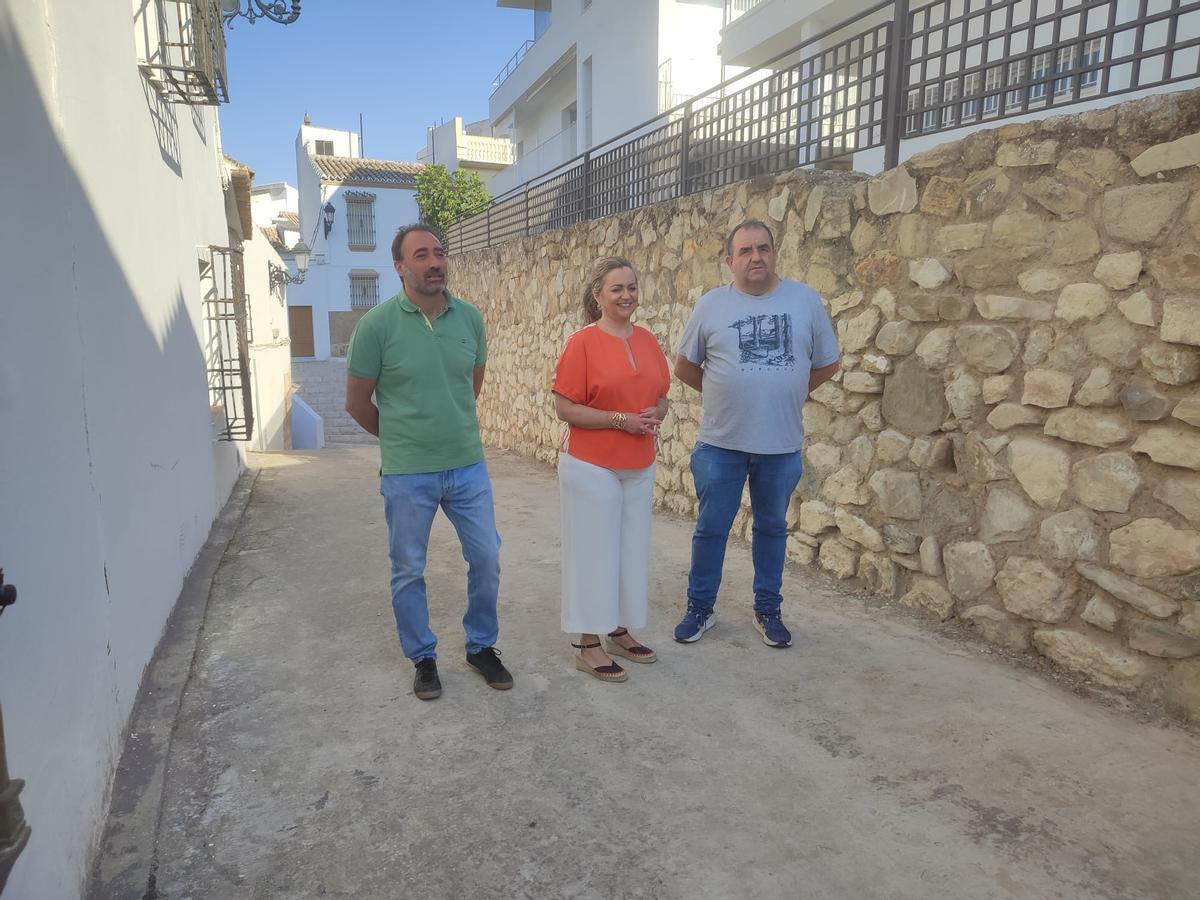 Las autoridades presentan las actuaciones en Baena con cargo al PFEA.