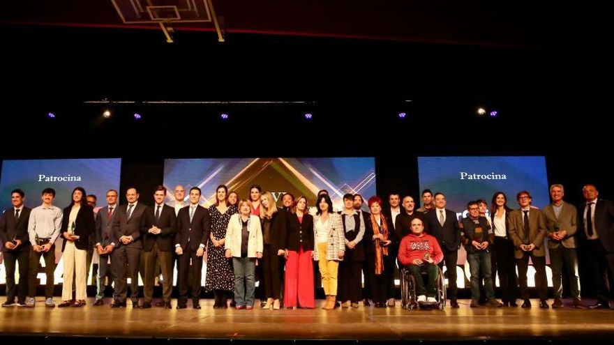 Cristina Ouviña y Jaime Pradilla triunfan en la gala del deporte aragonés