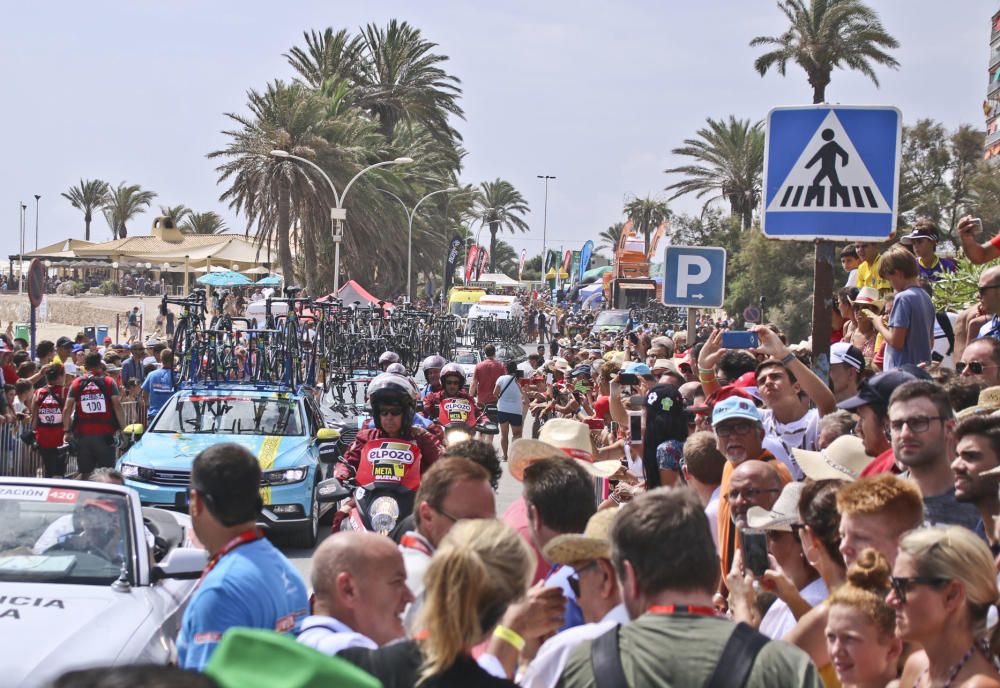 Pasión por La Vuelta en la costa alicantina