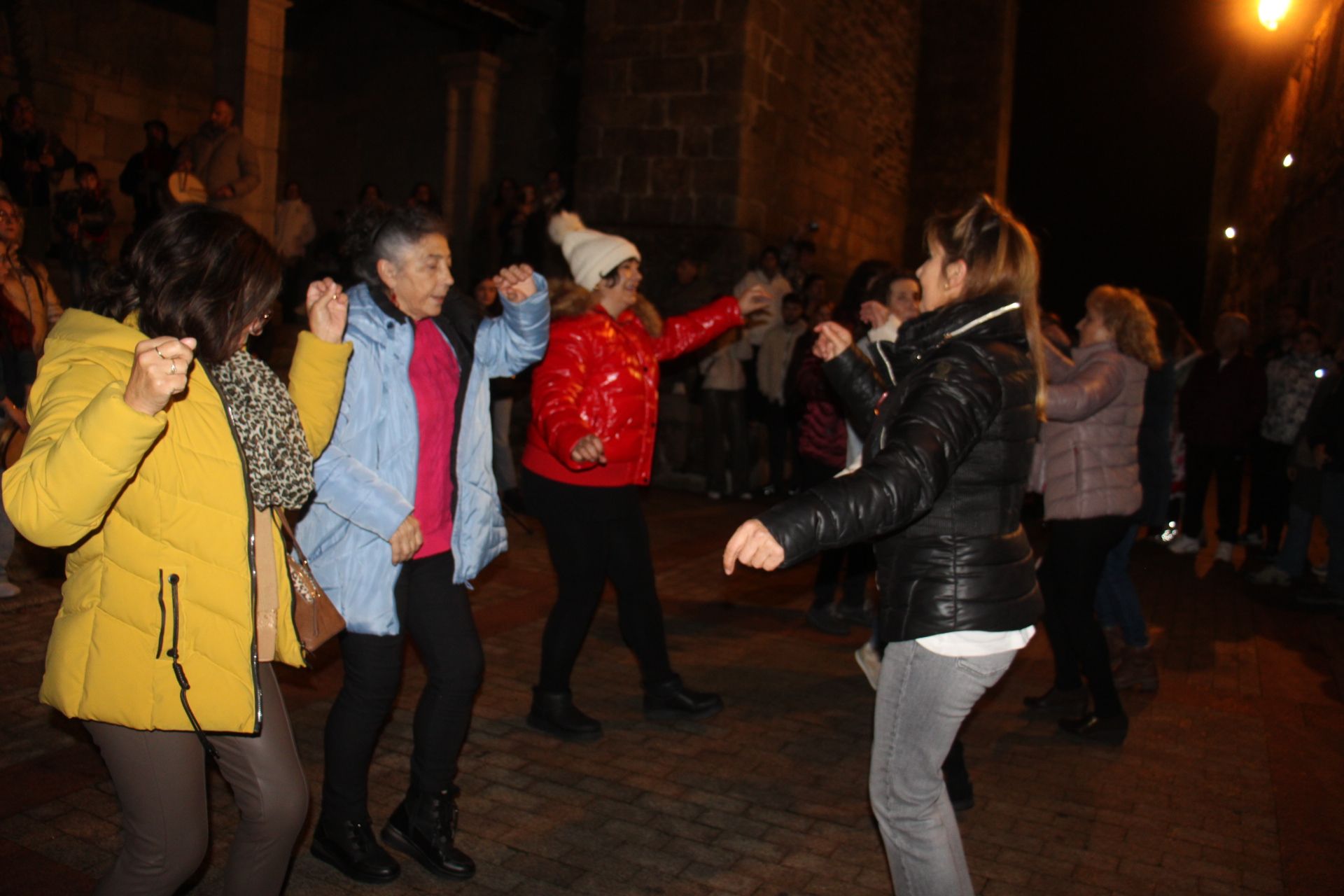 GALERÍA | Encendido del alumbrado navideño en Puebla de Sanabria