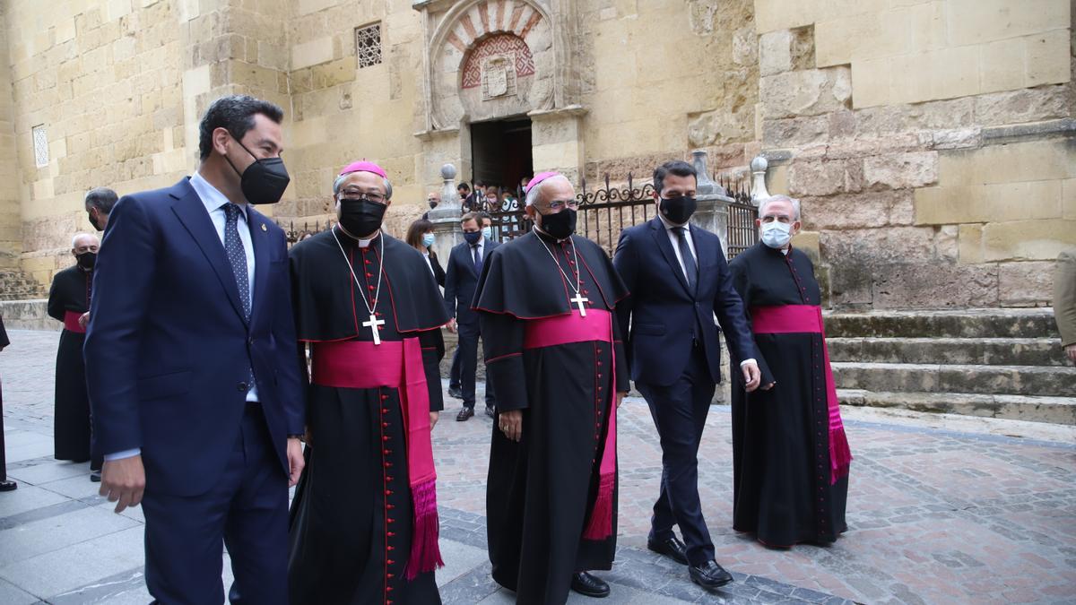 Vista institucional a la Capilla del Espíritu Santo y el renovado Palacio Episcopal