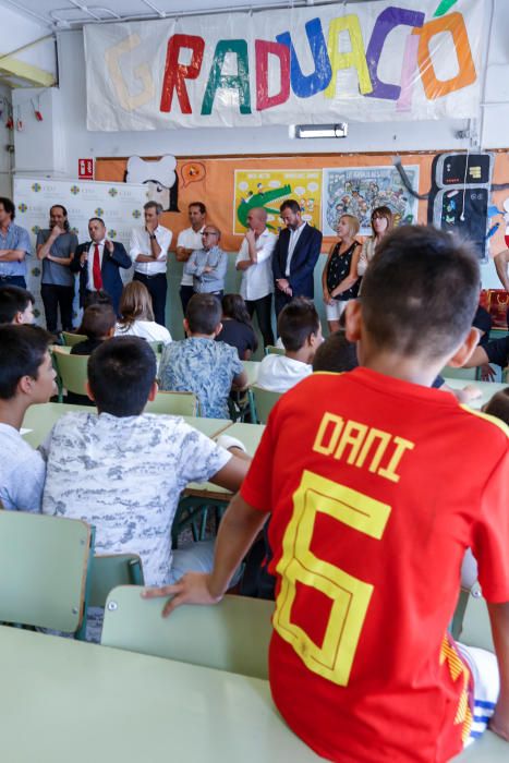 Visita de la selección a un colegio de Elche