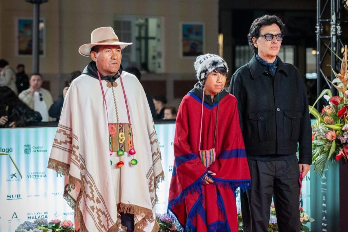Los protagonistas de 'Corazón americano', en la alfombra roja malagueña