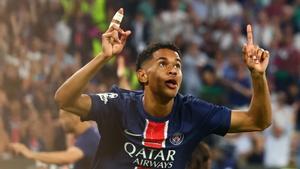 PSG - Inter | El gol de Senny Mayulu