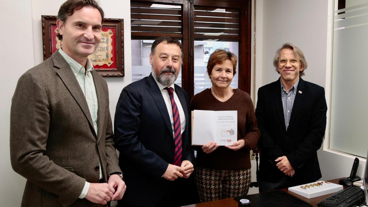 Por la izquierda, Jorge González Palacios, Carlos Rato, Carmen Moriyón y David Osorio.