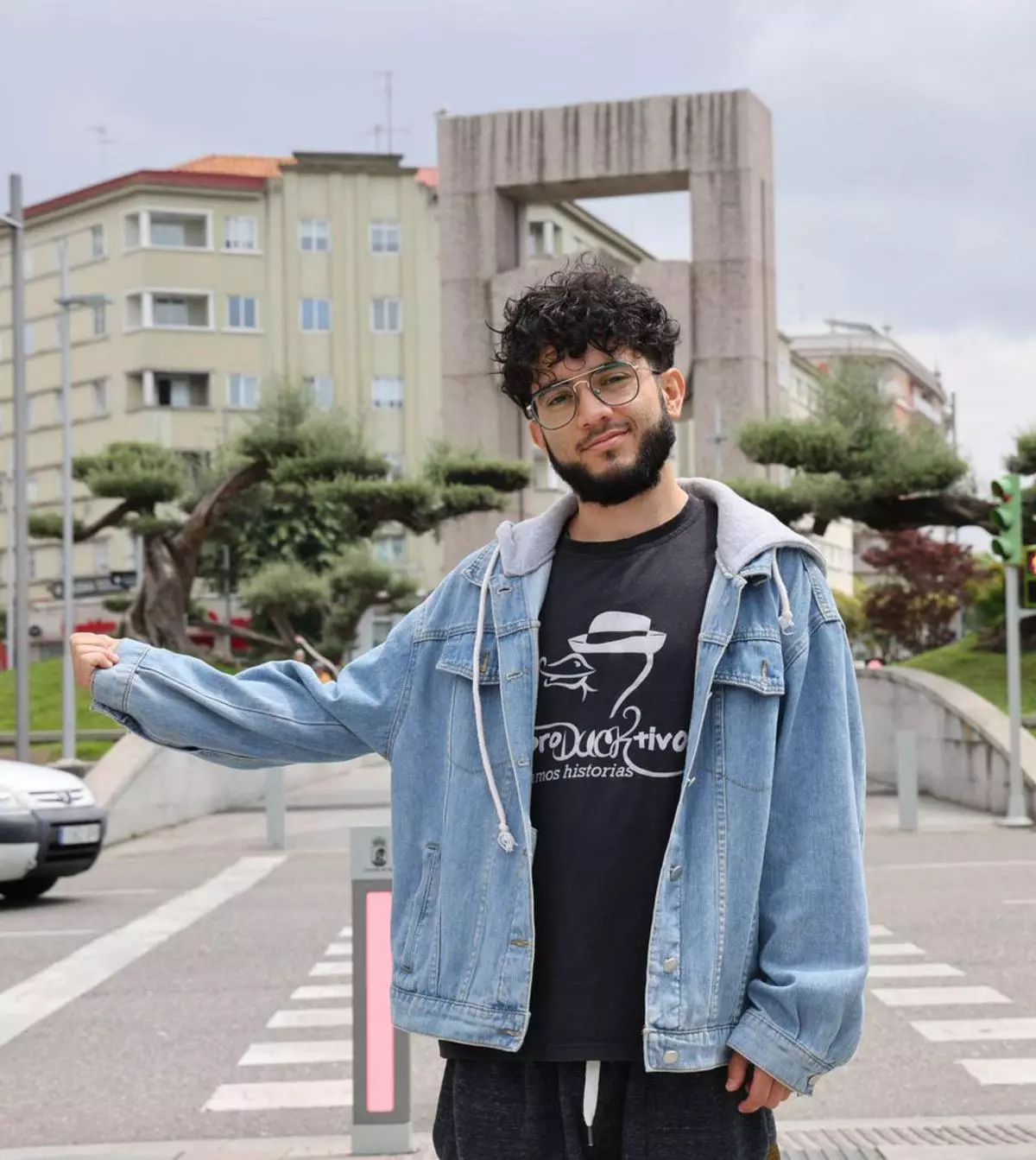 El colombiano que llegó a Vigo levantando el dedo