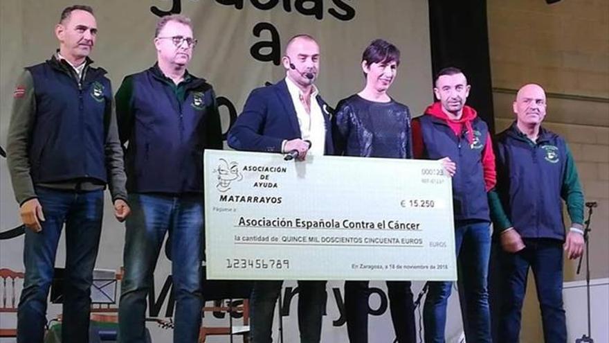La gala contra el cáncer recauda más de 15.000 euros