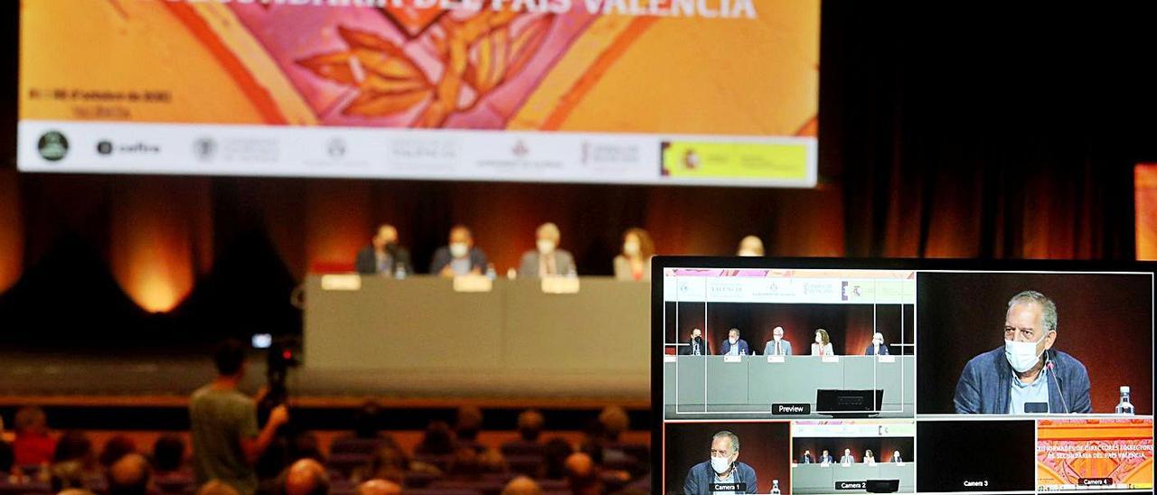 Miguel Soler, durante la primera jornada, en el Palacio de Congresos de València. | JM LÓPEZ