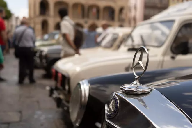 GALERÍA | Zamora huele a motor antiguo: concentración internacional de coches clásicos