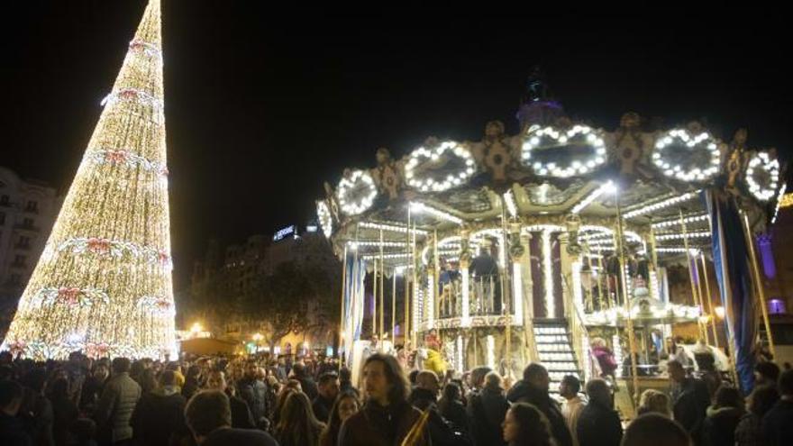 València se llena en el puente de la Constitución