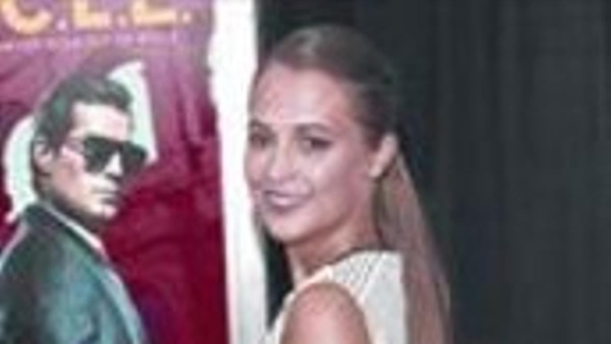 Vikander, en el estreno de 'Operación U.N.C.L.E.' en Nueva York, este lunes.