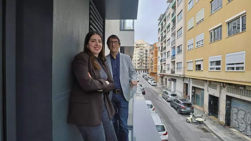 VÍDEO | Así es el piso de alquiler turístico ilegal de Airbnb alquilado por el PSOE para denunciar que sigue existiendo oferta irregular en Mallorca