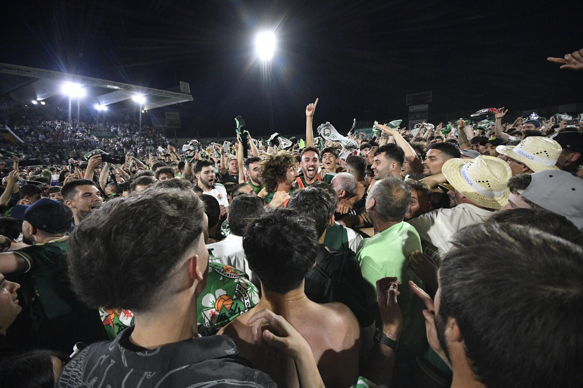 El Cacereño-Estepona, en imágenes