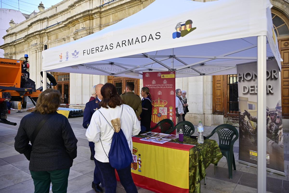 La UME conquista a la ciudadanía de Castelló