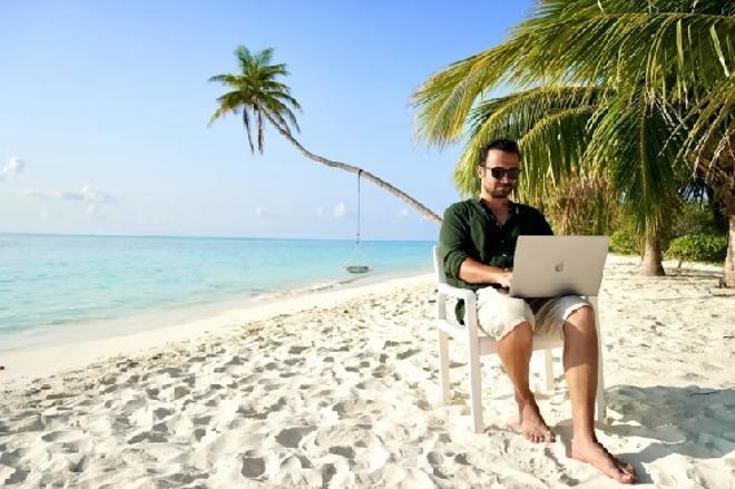 El truc per viatjar barat aquest estiu: l’eina de Google que t’avisa per correu si un hotel baixa de preu