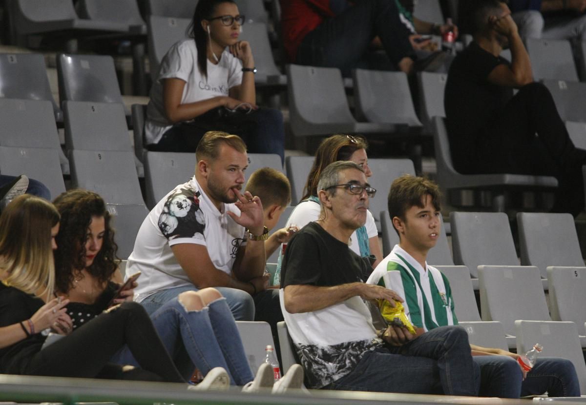 La afición cordobesista en el partido contra el Alarcón