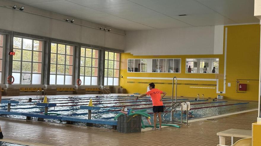 VÍDEO: Mayores, niños y vecinos: el complejo deportivo del Llano-Contrueces, punto de encuentro del barrio